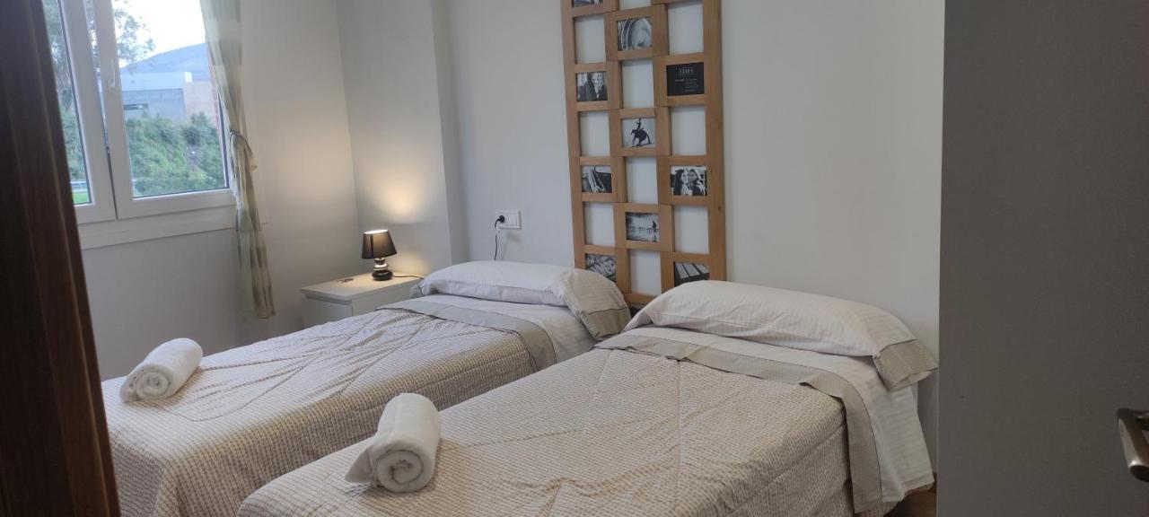 Habitacion En Vivienda Centrica Bilbao Apartment ภายนอก รูปภาพ